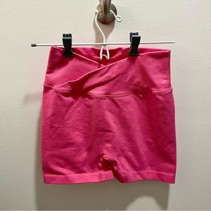 Scrunch butt biker shorts